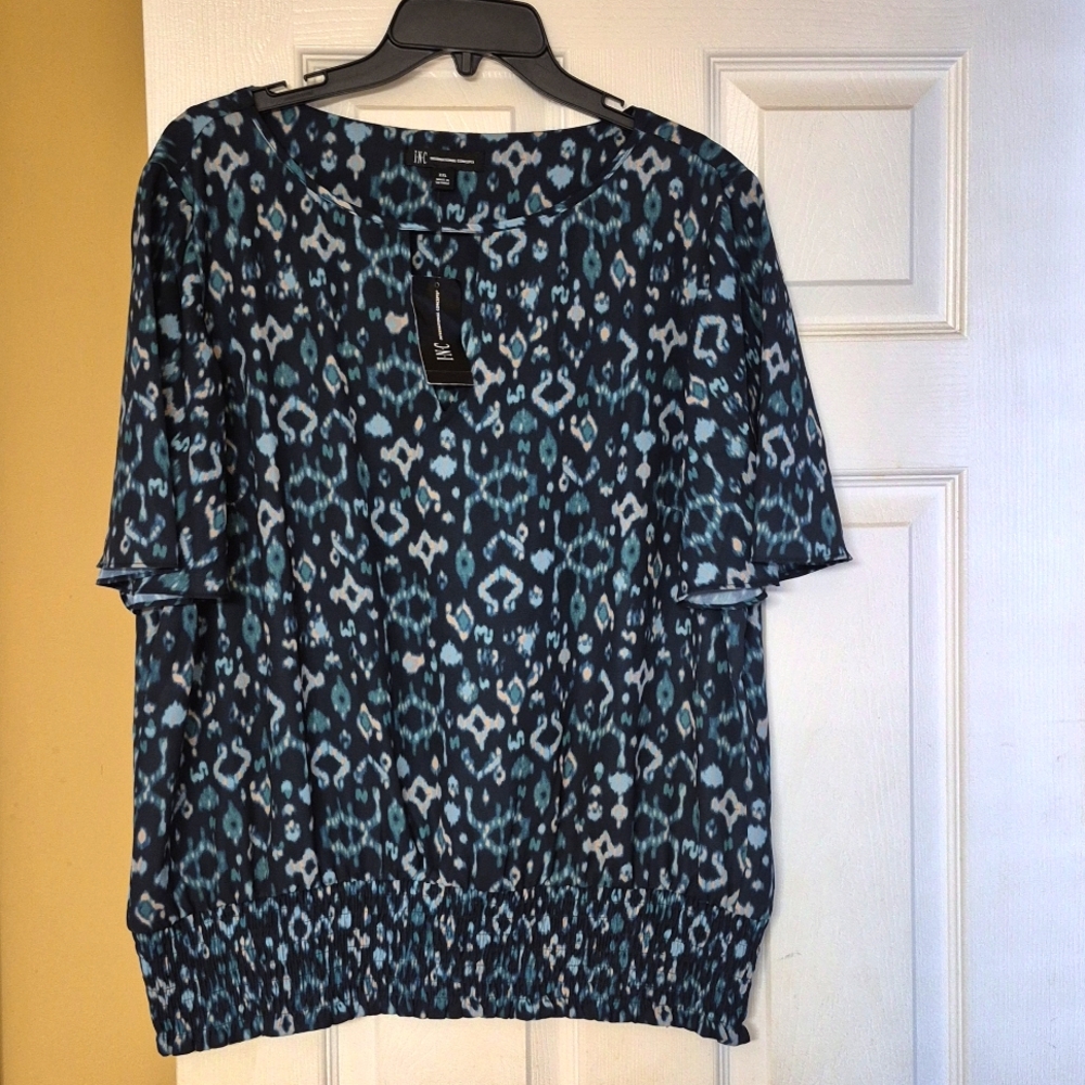 INC top NWT